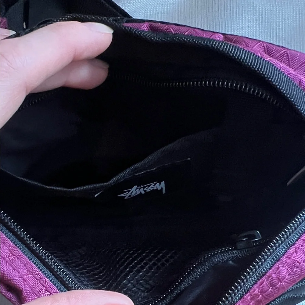 Stussy Diamond Ripstop Pouch Berry - Picture 7 of 14